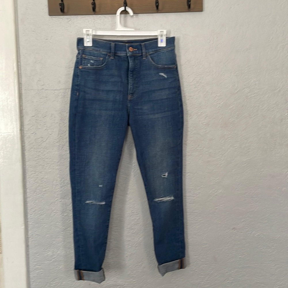 Brand new never worn Express Skinny High rise